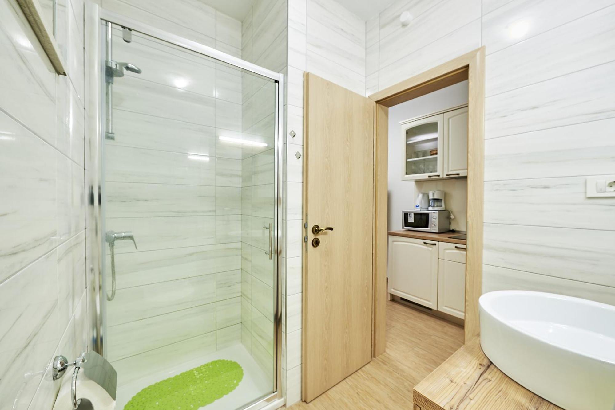 Apartments With A Parking Space Mavarstica, Ciovo - 17803 特罗吉尔 客房 照片